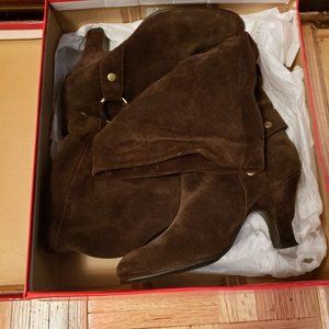 Aerosol Boots (size 7M)